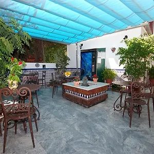 Maison d'hôtes Aduar, Marbellac