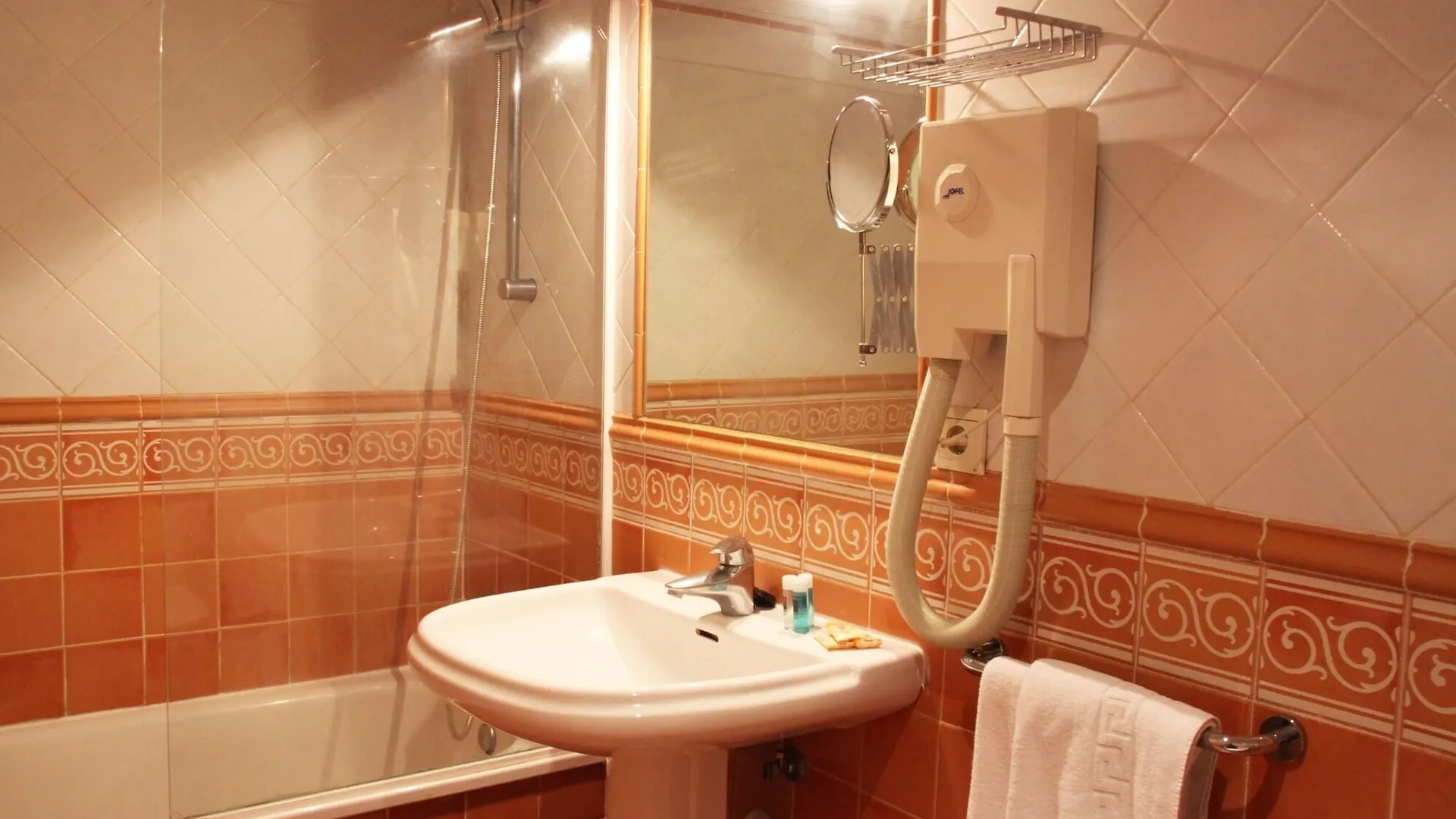 Hotel Dona Catalina Marbella 3*,